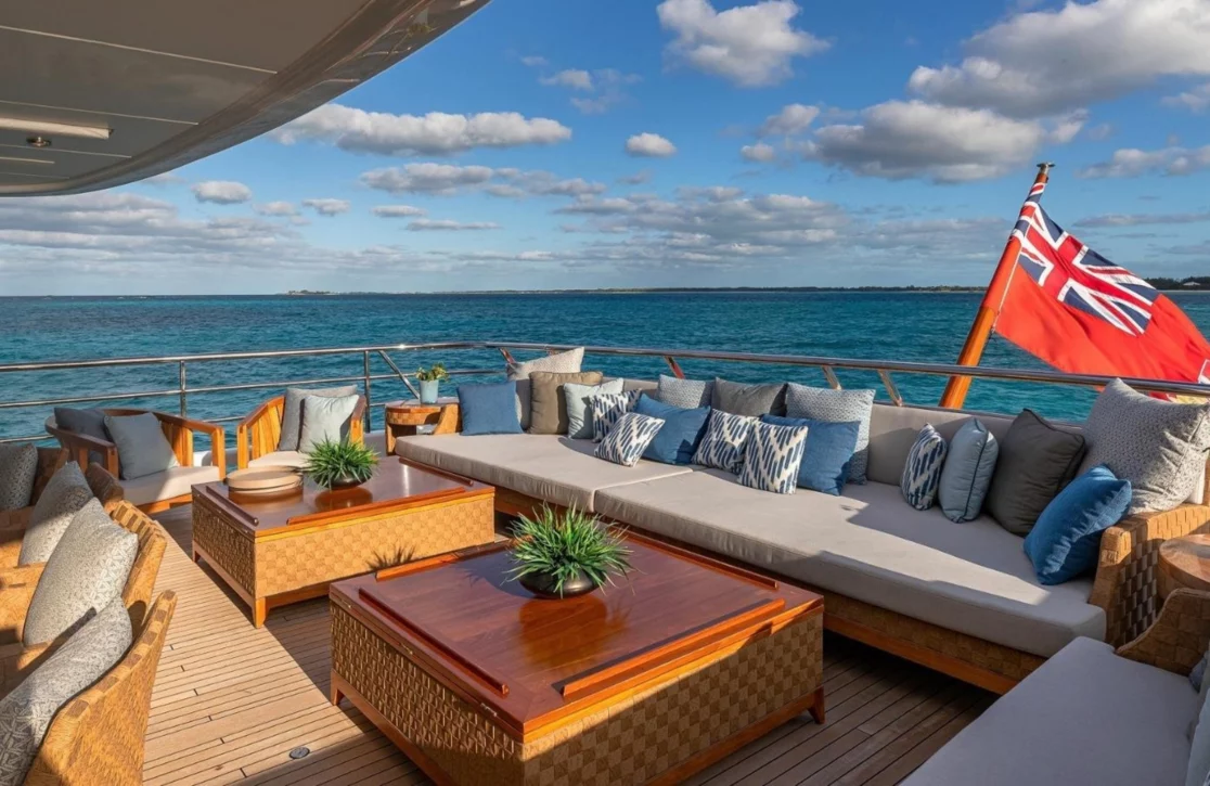 An image of Lind yacht