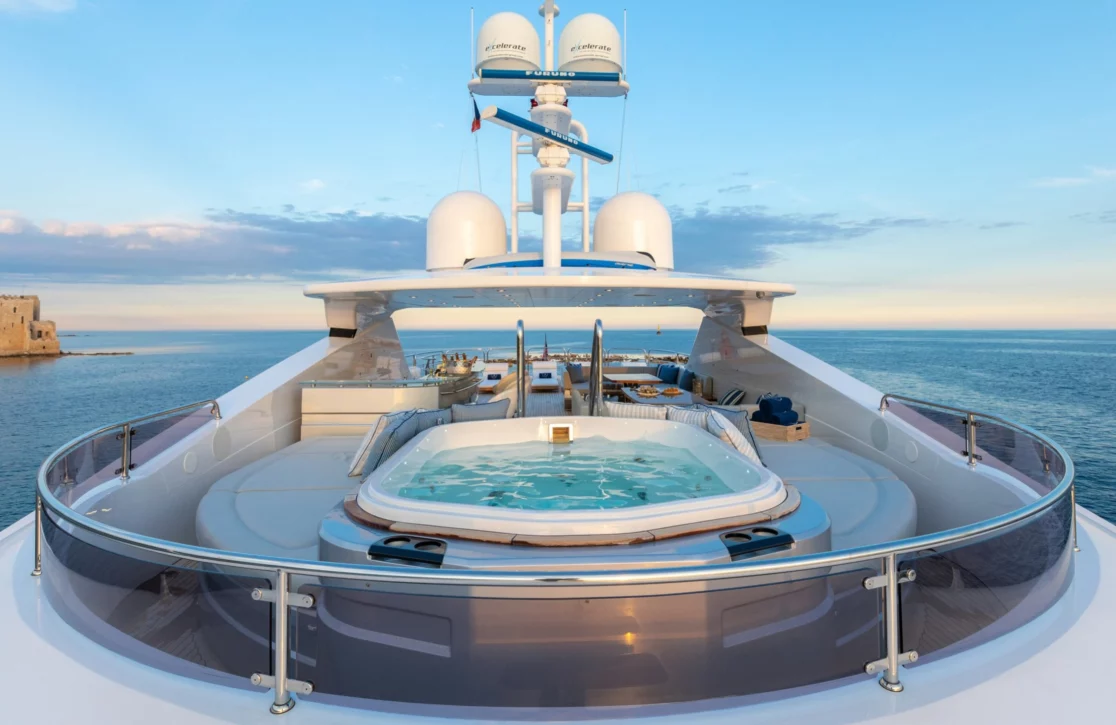 An image of Arados yacht