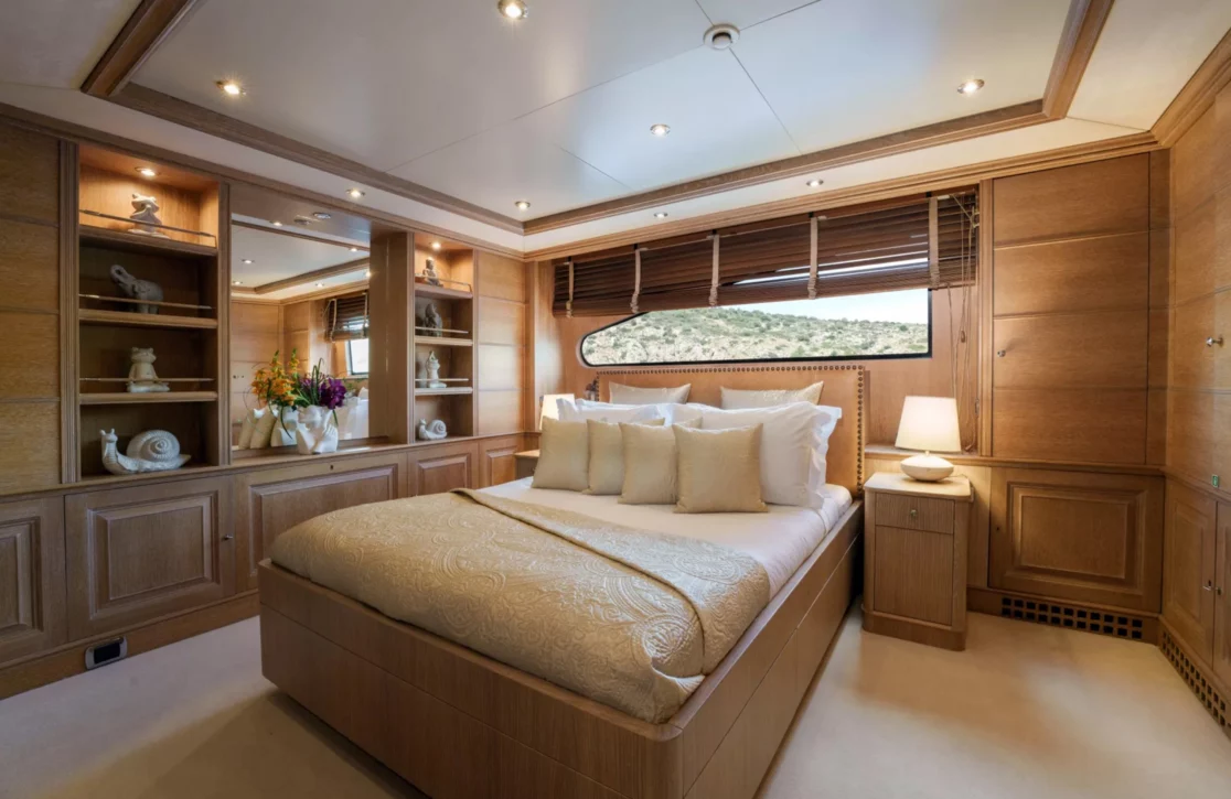 An image of Jo I yacht