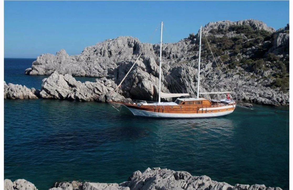 An image of Azra Deniz yacht
