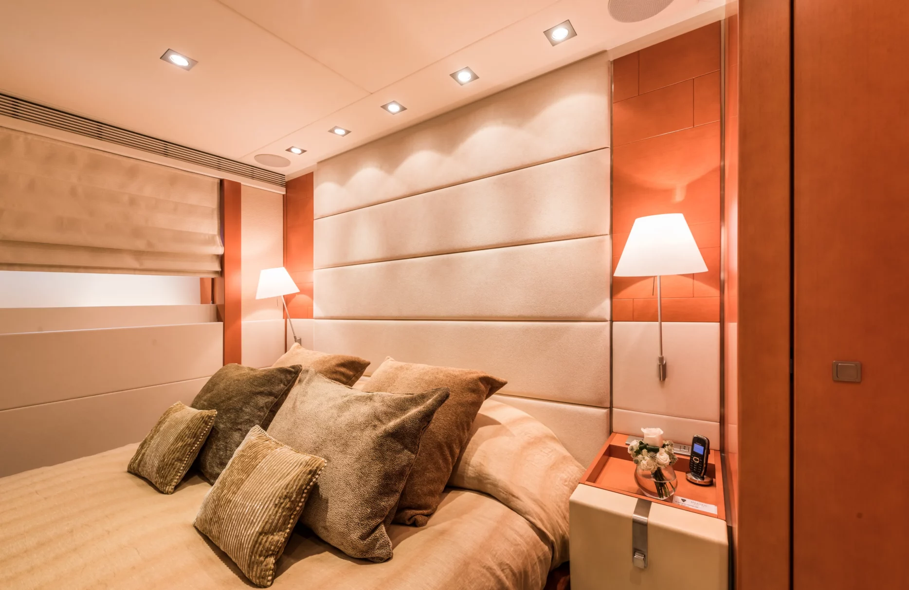 A preview of interior Bedroom cabin