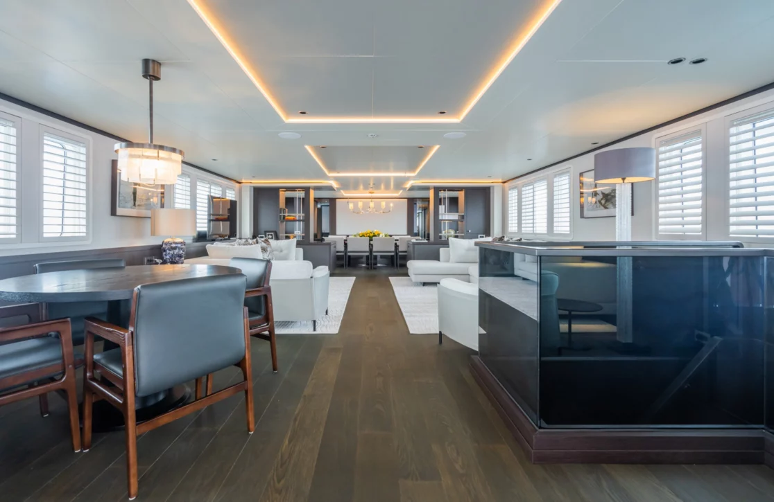 An image of Emerald yacht