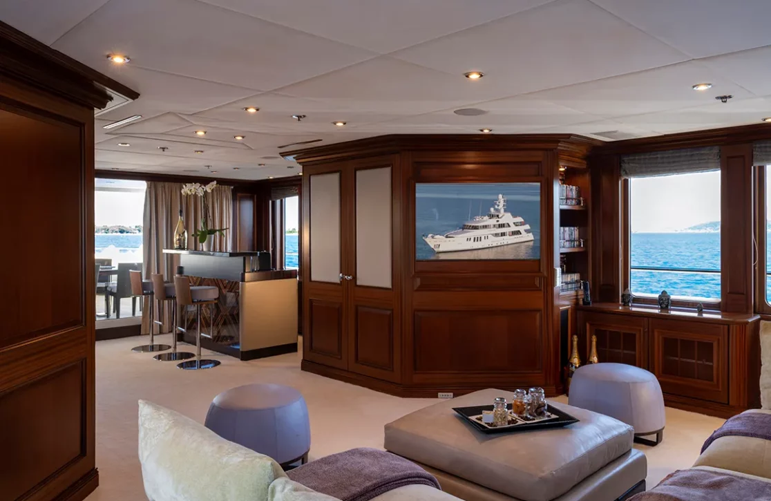 An image of My Little Violet yacht