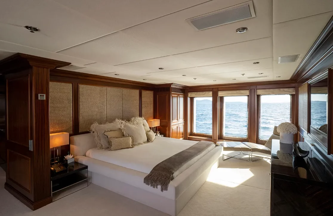 An image of My Little Violet yacht