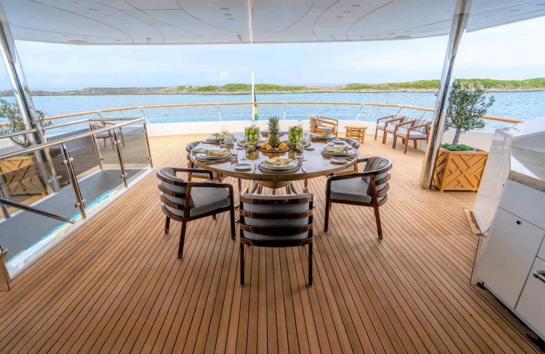 An image of Babas yacht