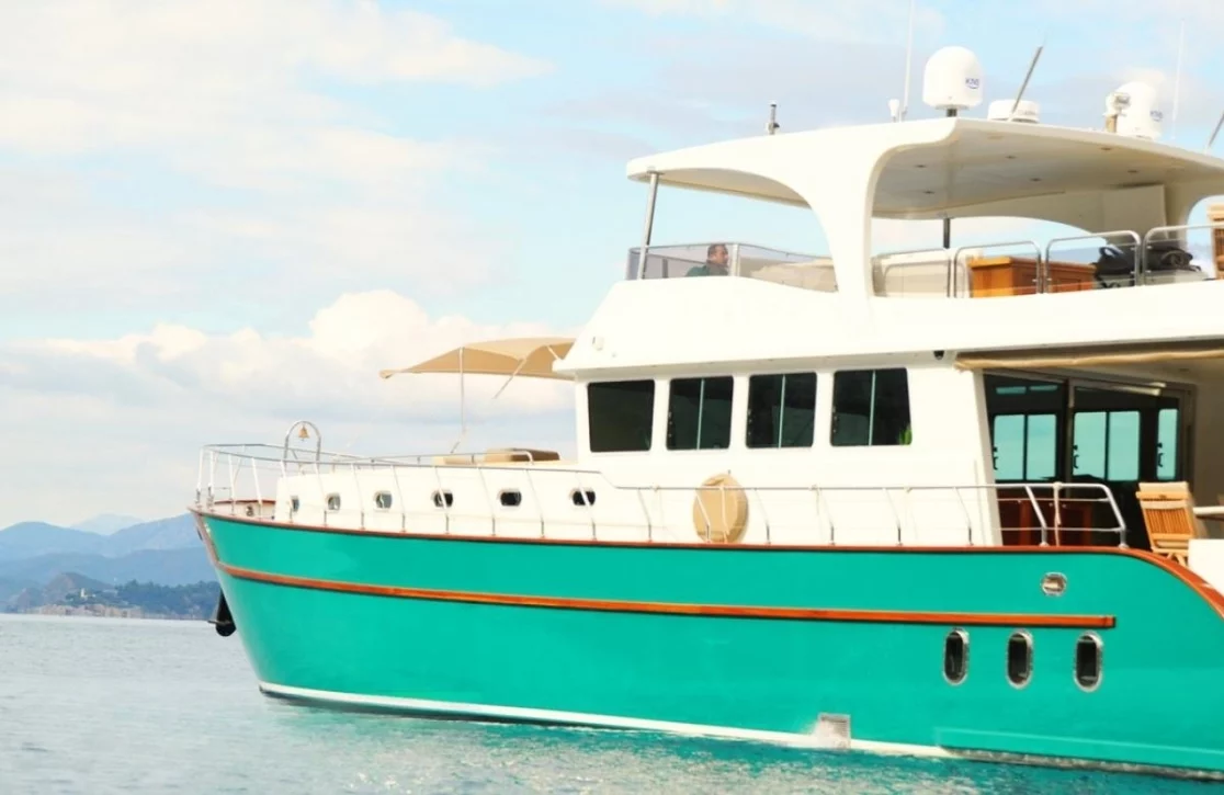 An image of Babosch yacht
