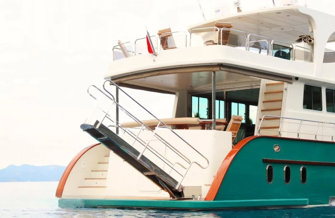An image of Babosch yacht