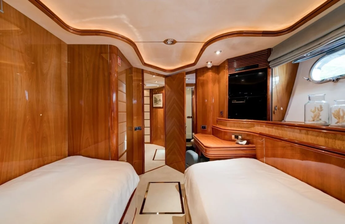 An image of Baby I yacht