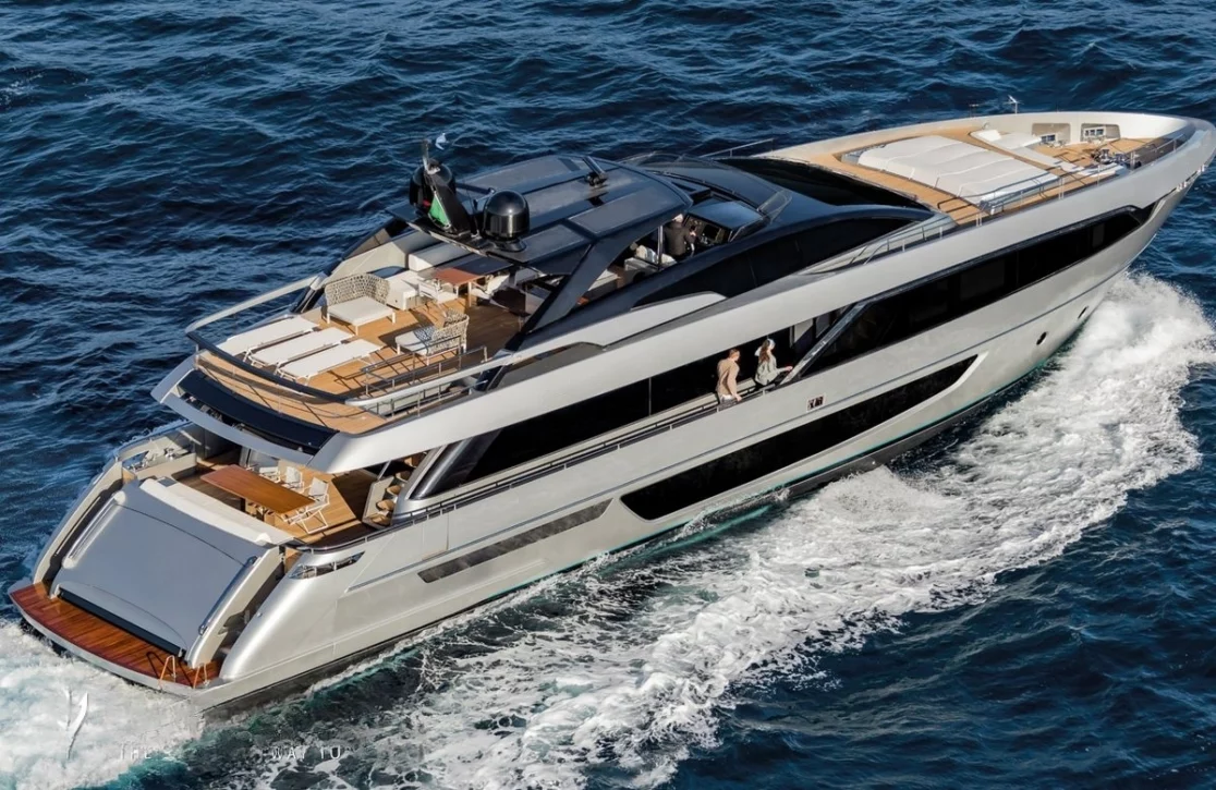 An image of Basilic yacht