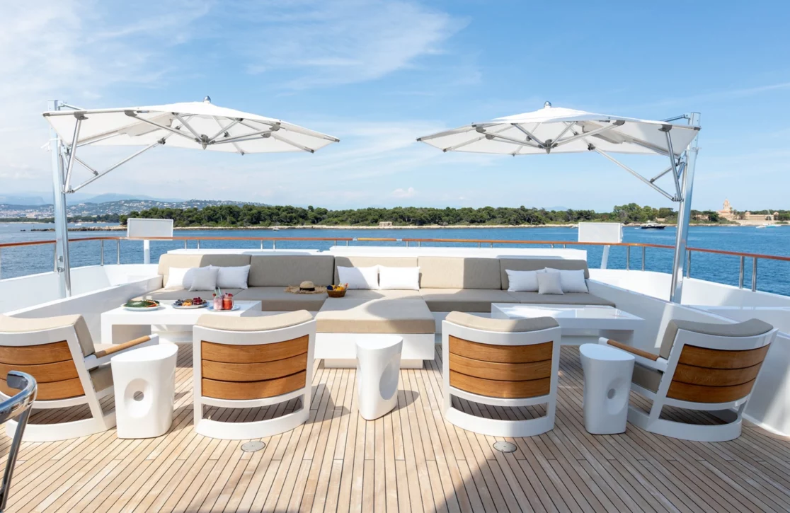 An image of Treehouse yacht