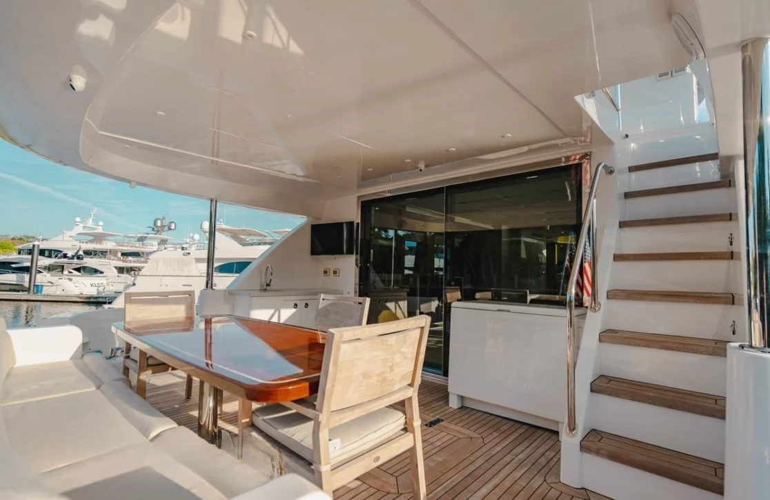 An image of Bella Sky yacht