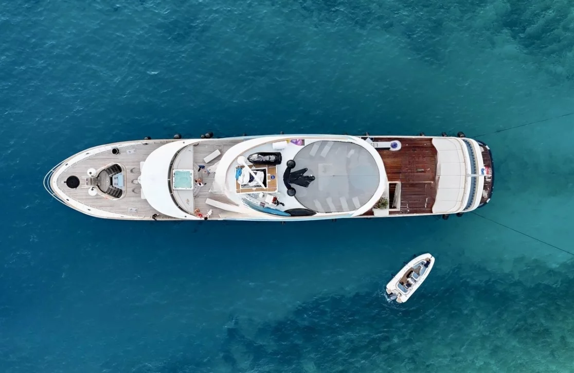 An image of Bella yacht