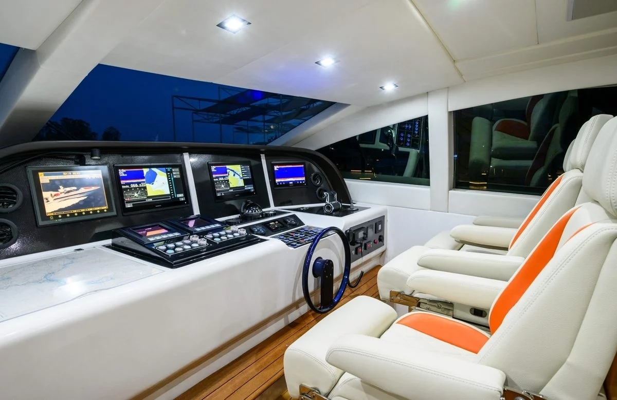 A preview of interior Bridge driving area