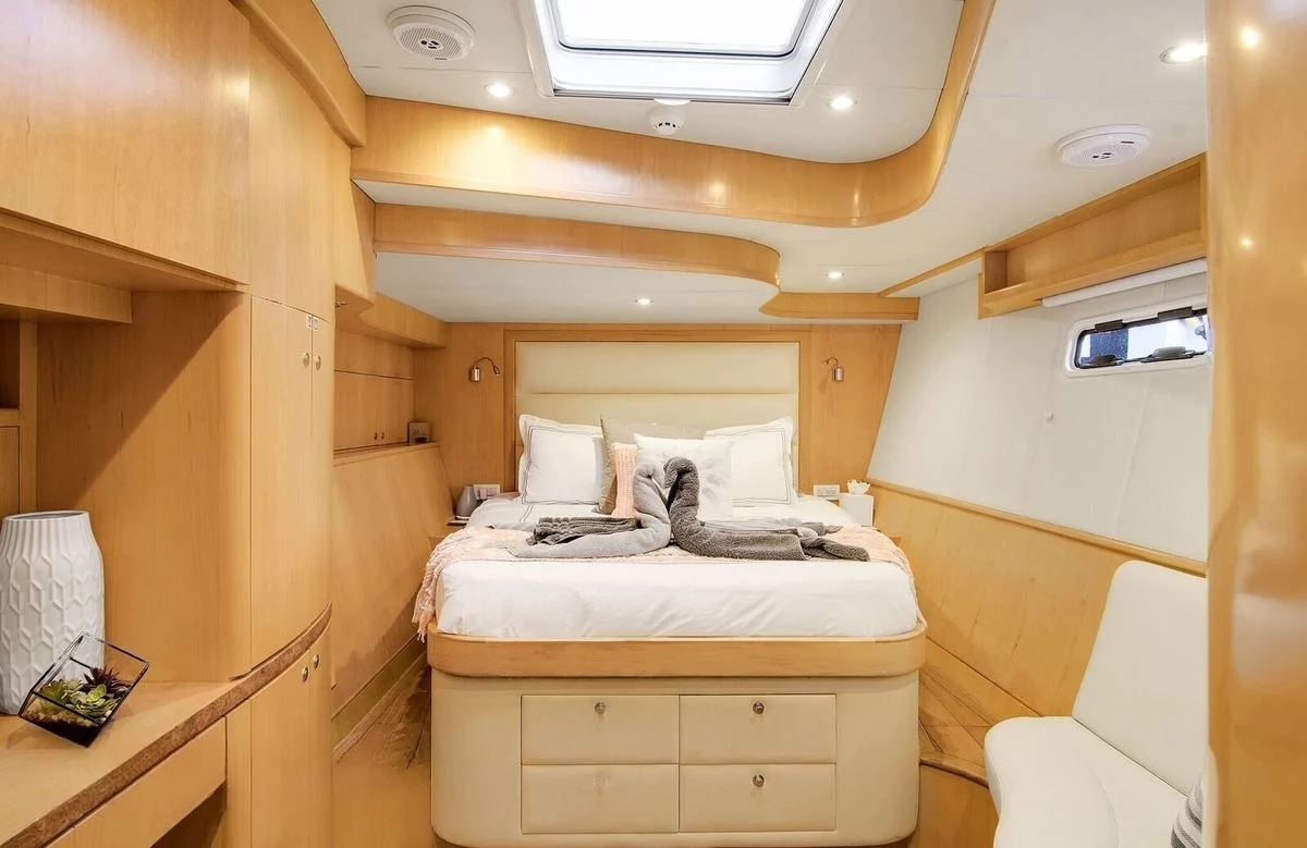 A preview of interior Bedroom cabin