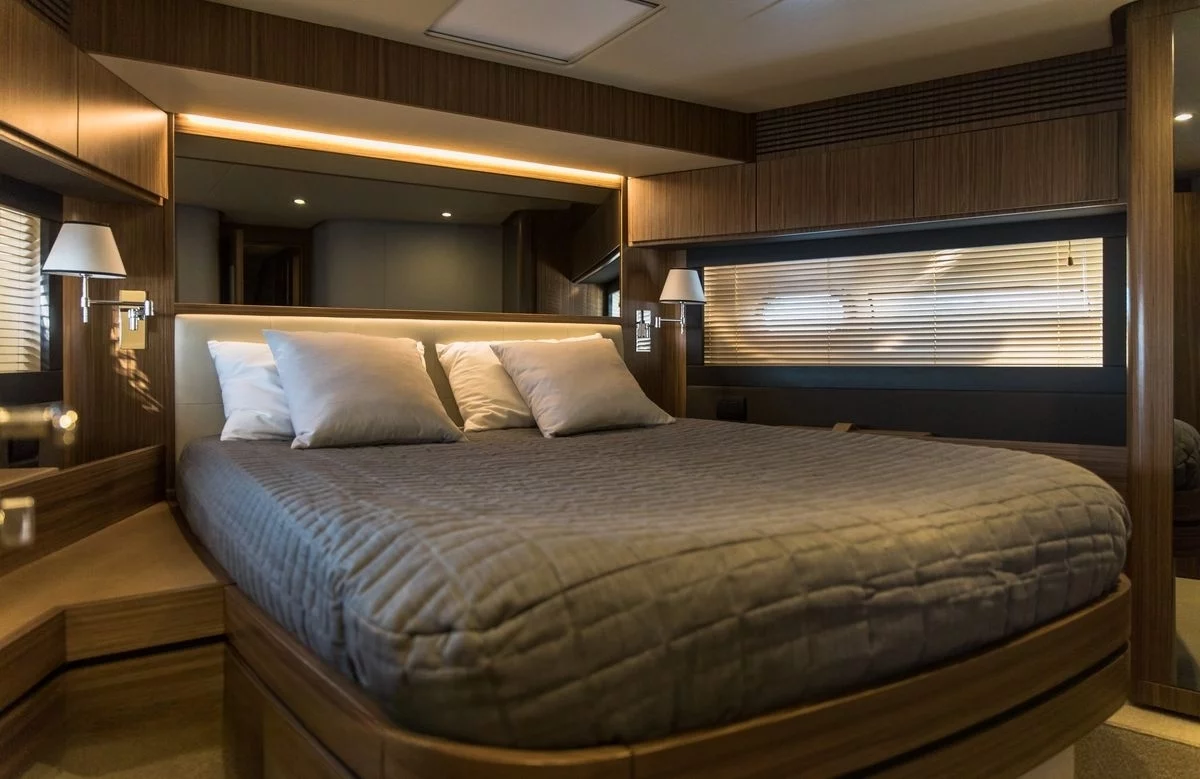 A preview of interior Bedroom cabin