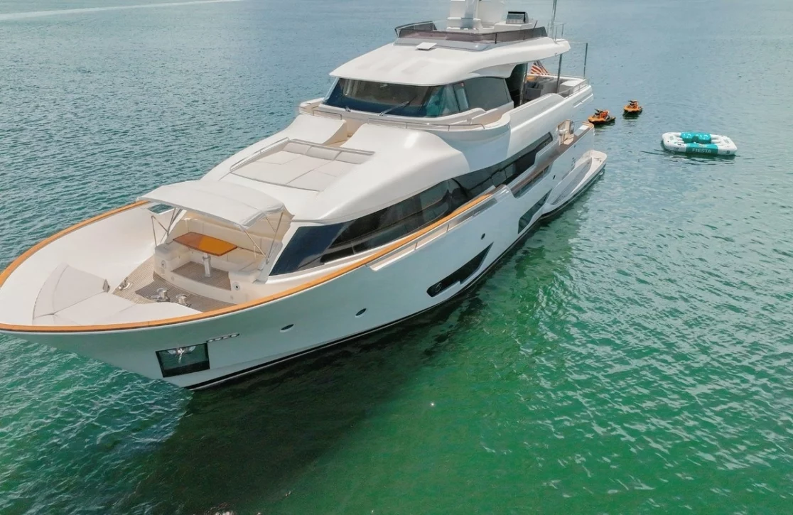 An image of Bonus Round yacht