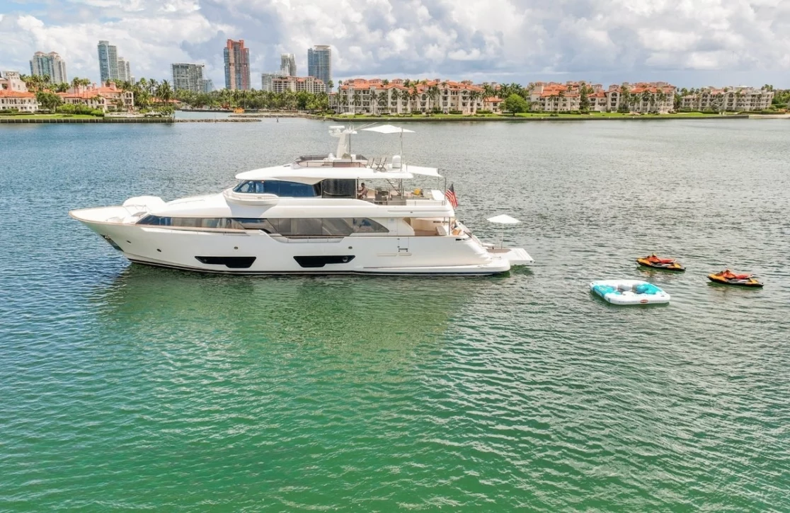 An image of Bonus Round yacht
