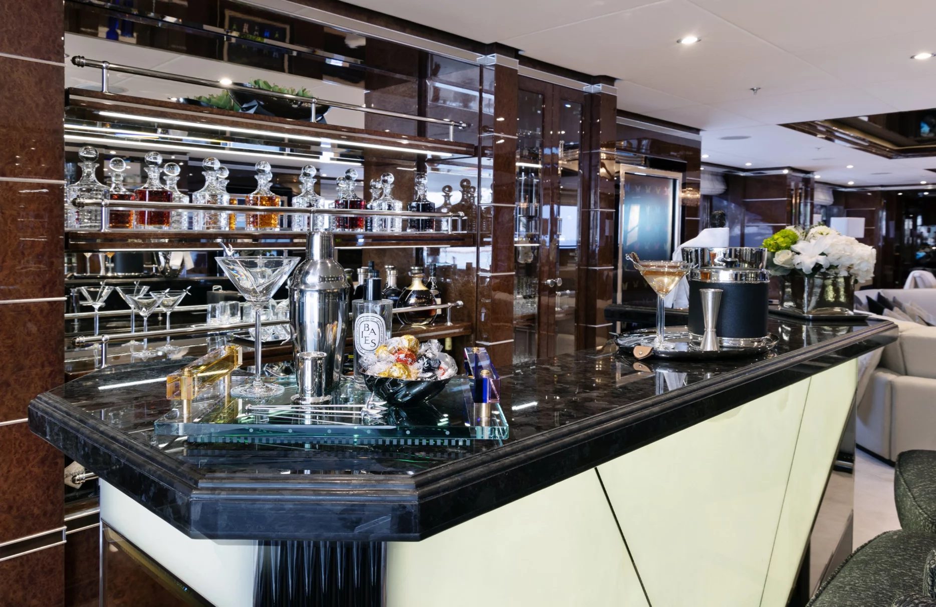 A preview of interior Bar or dance club