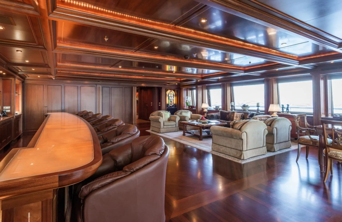An image of Apogee yacht