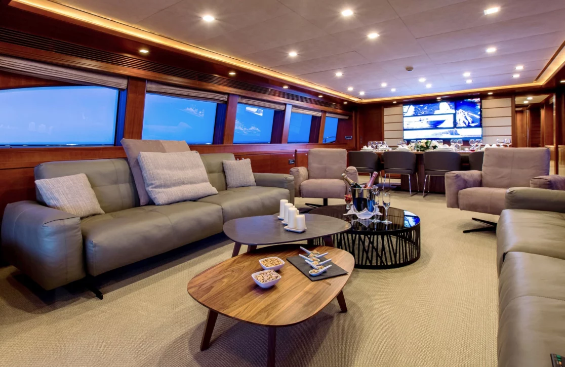 An image of Robusto yacht