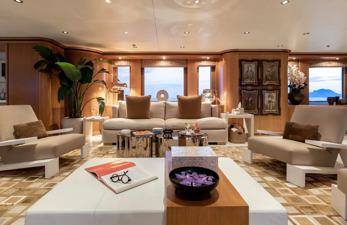 An image of Treehouse yacht