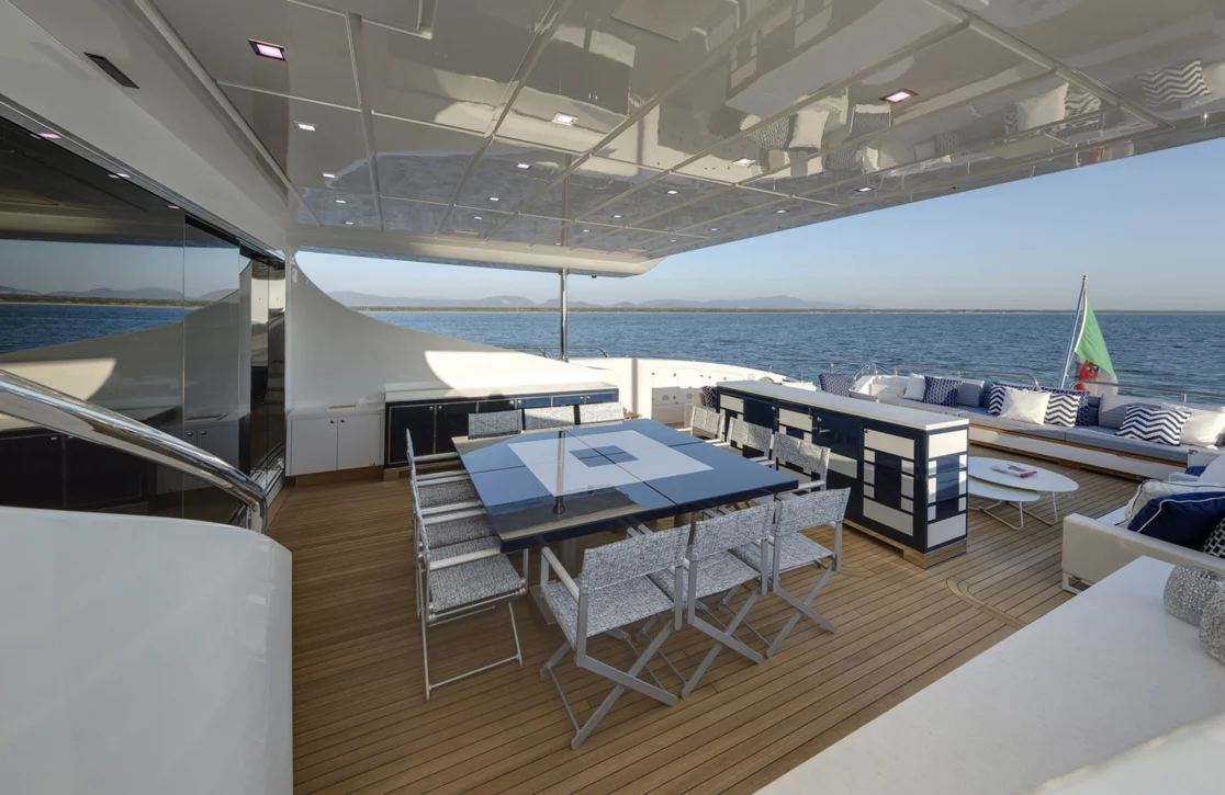 An image of Da Vinci yacht