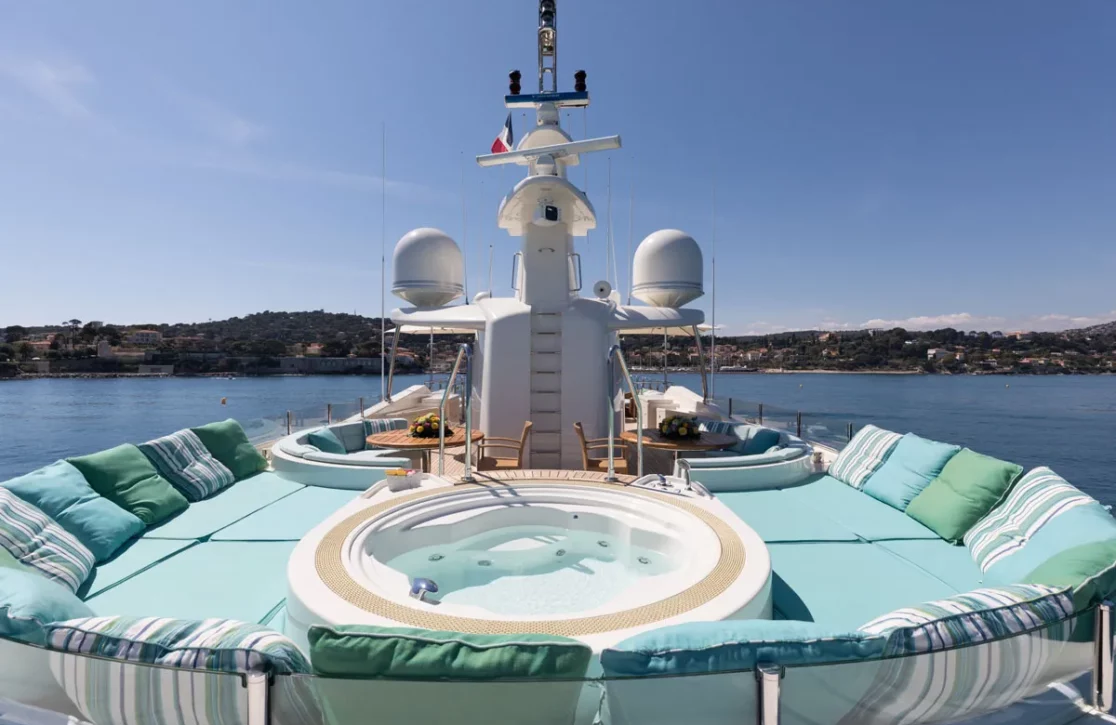 An image of Hana yacht