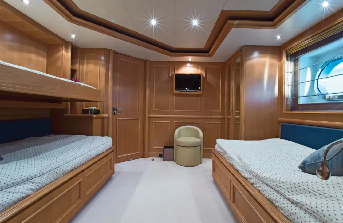 An image of Hana yacht