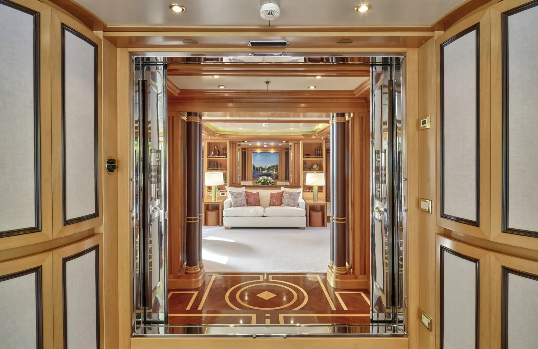 A preview of interior Hallway