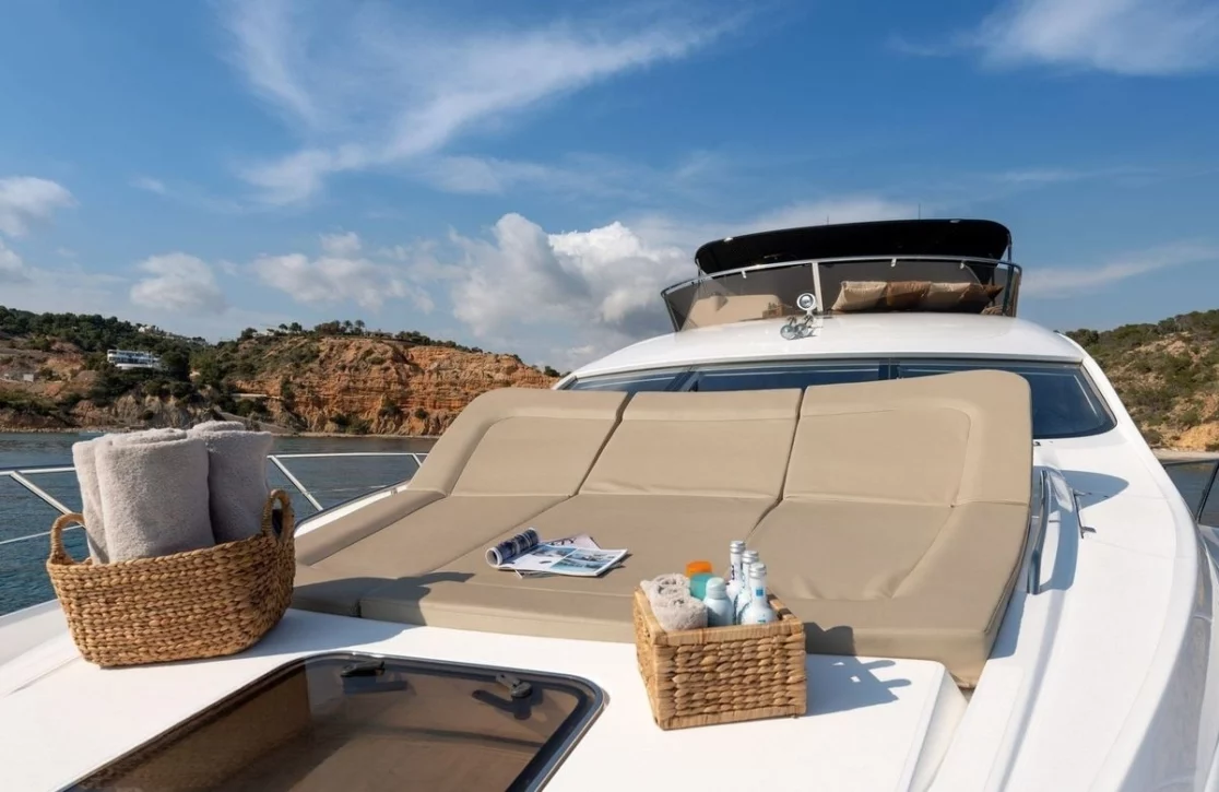 An image of Cala Di Luna yacht