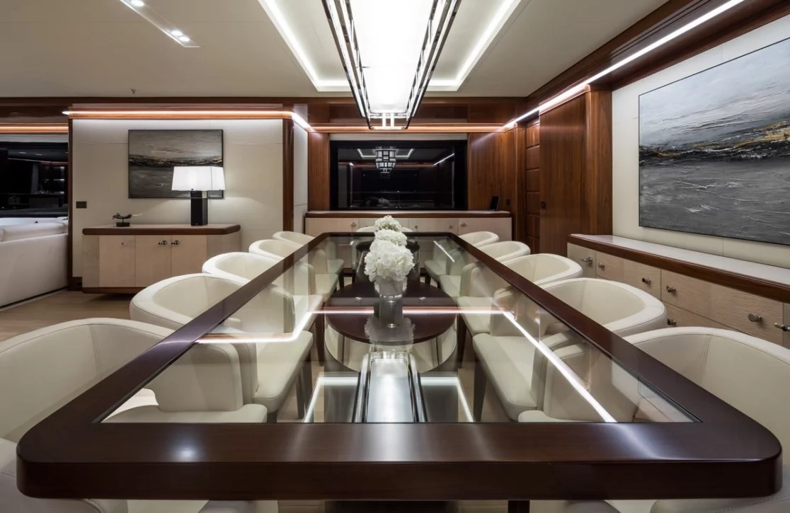 An image of Calex yacht
