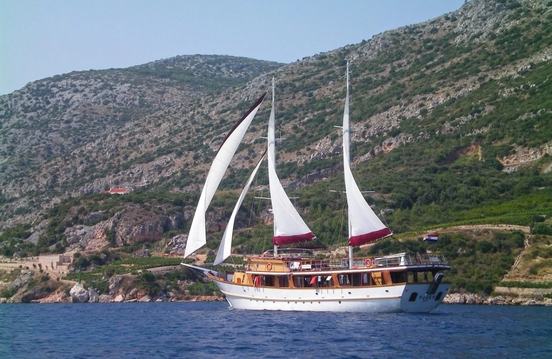 An image of Cataleya yacht