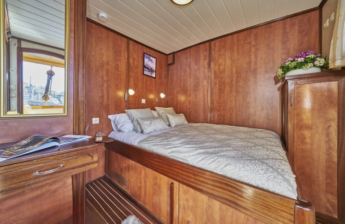 An image of Cataleya yacht