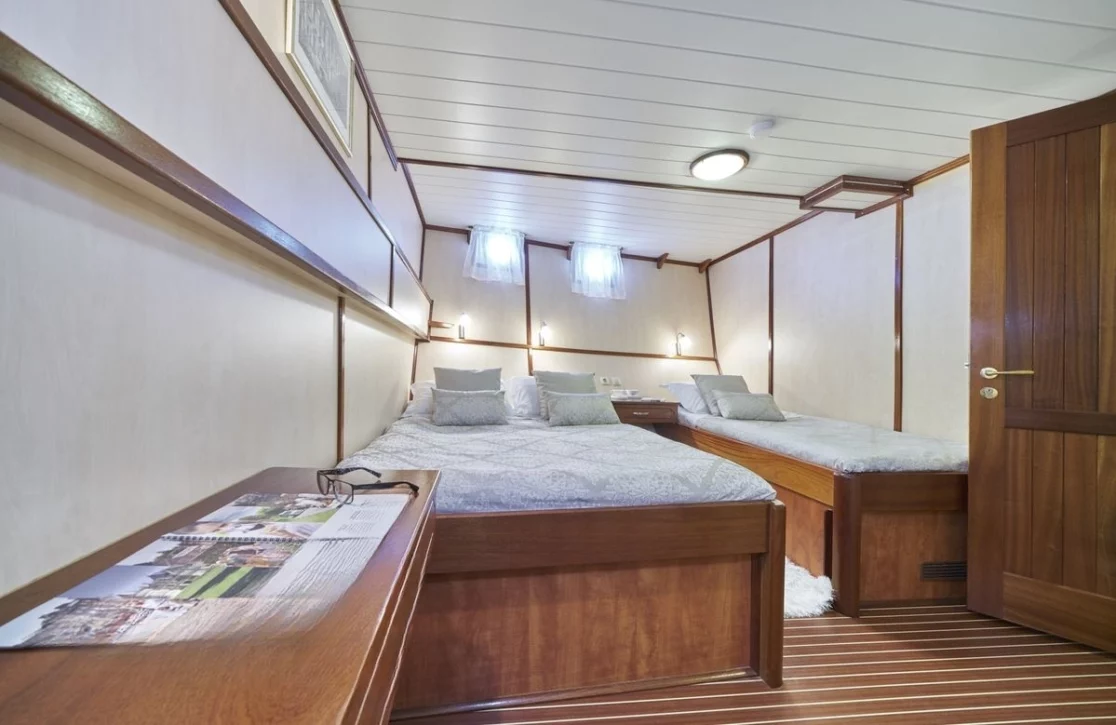 An image of Cataleya yacht