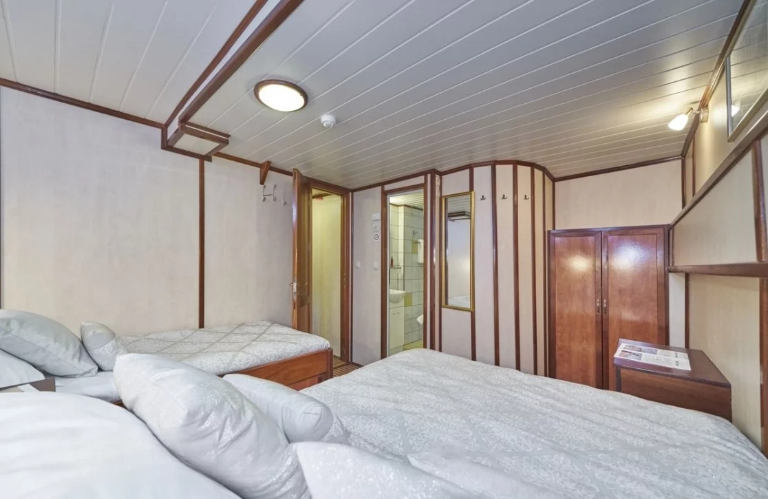 An image of Cataleya yacht