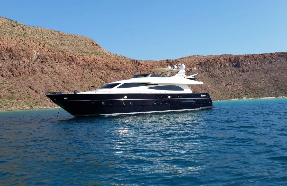 An image of Catari yacht