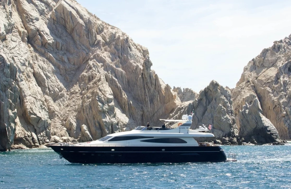 An image of Catari yacht