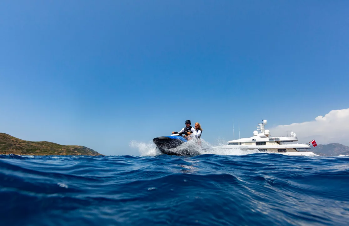 An image of Adventure yacht