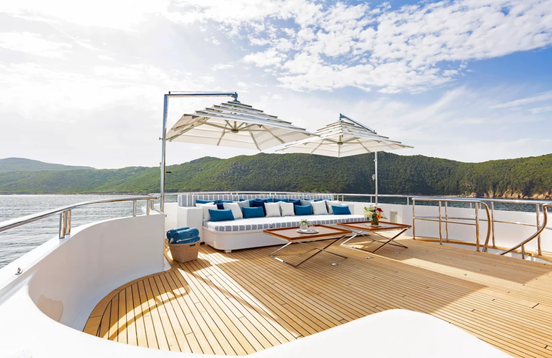 An image of Adventure yacht