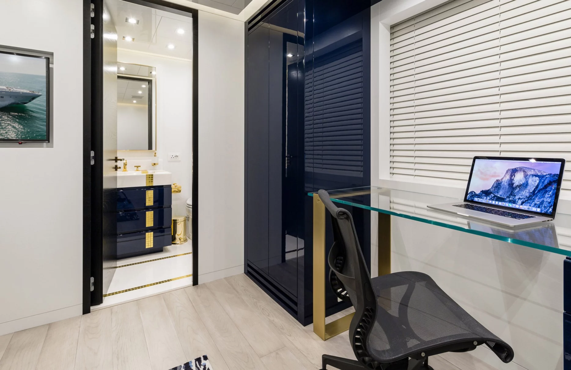 A preview of interior Office