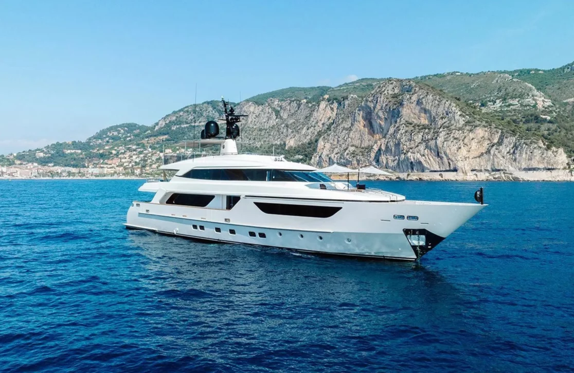 An image of Away yacht