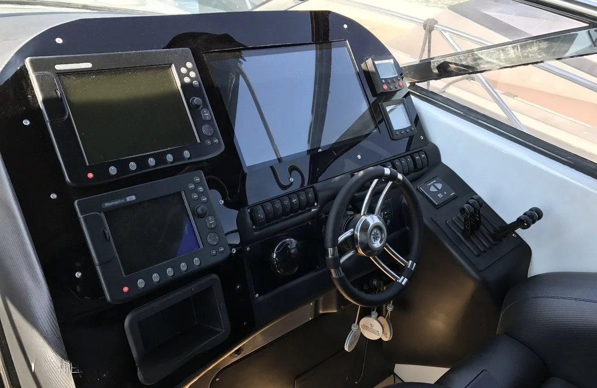 A preview of interior Bridge driving area