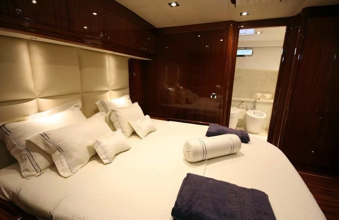 An image of Didi yacht