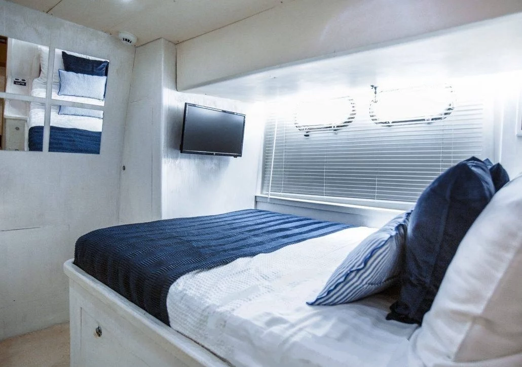 An image of Dream yacht
