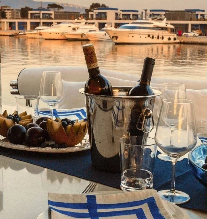 An image of Dream yacht