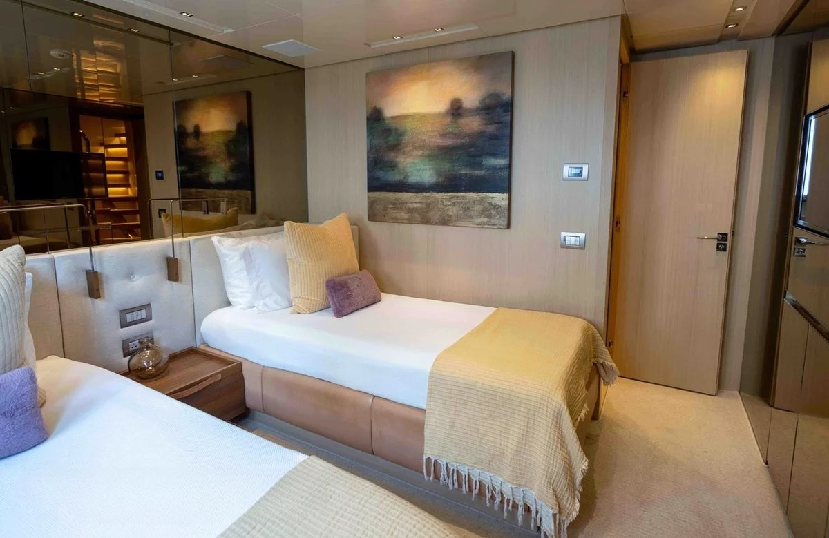 A preview of interior Bedroom cabin