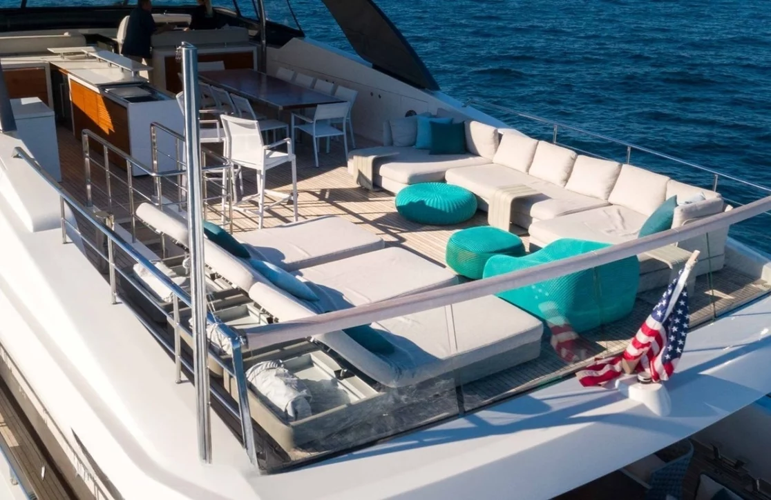 An image of Notorious yacht