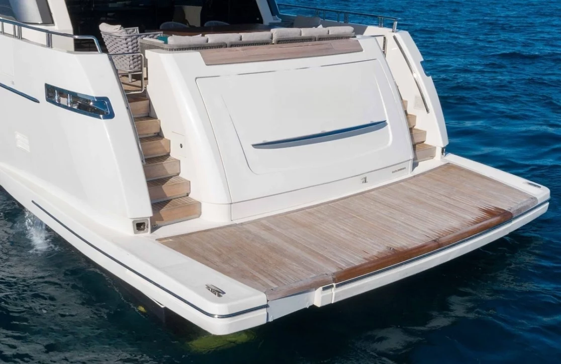 An image of Notorious yacht