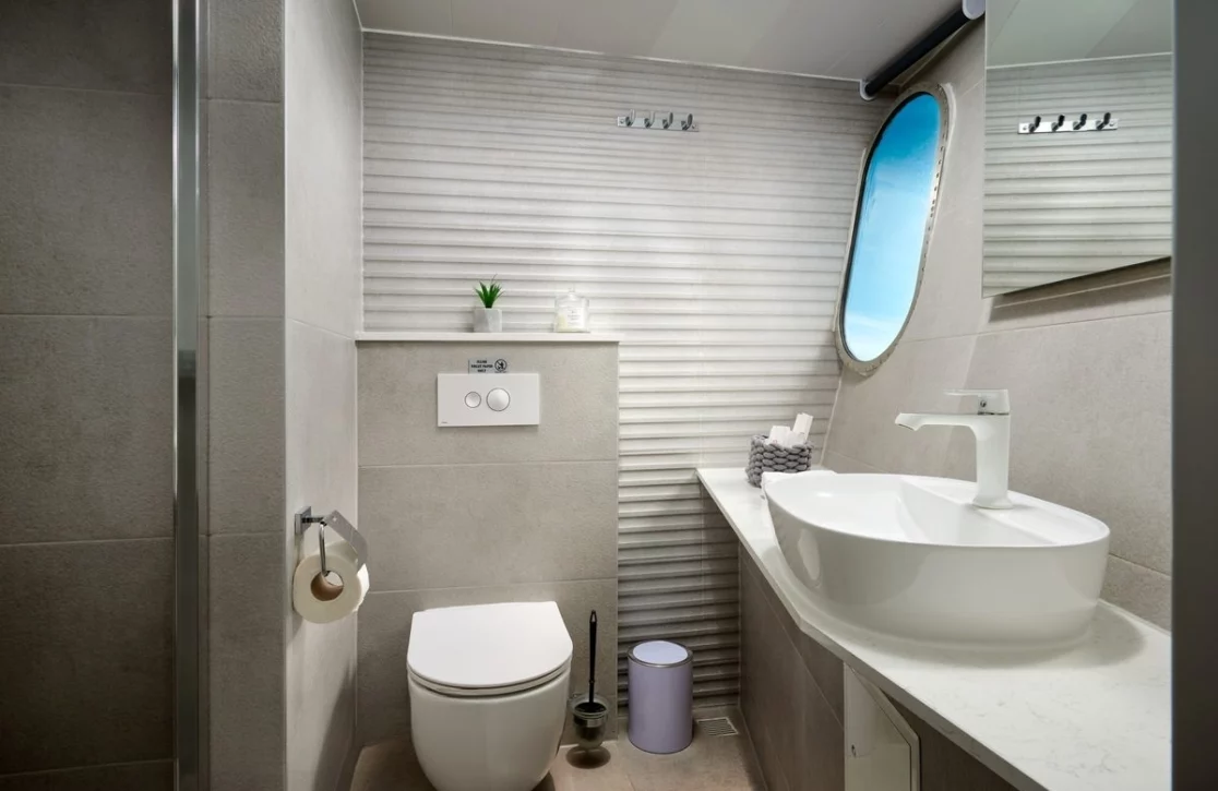 An image of Ohana yacht