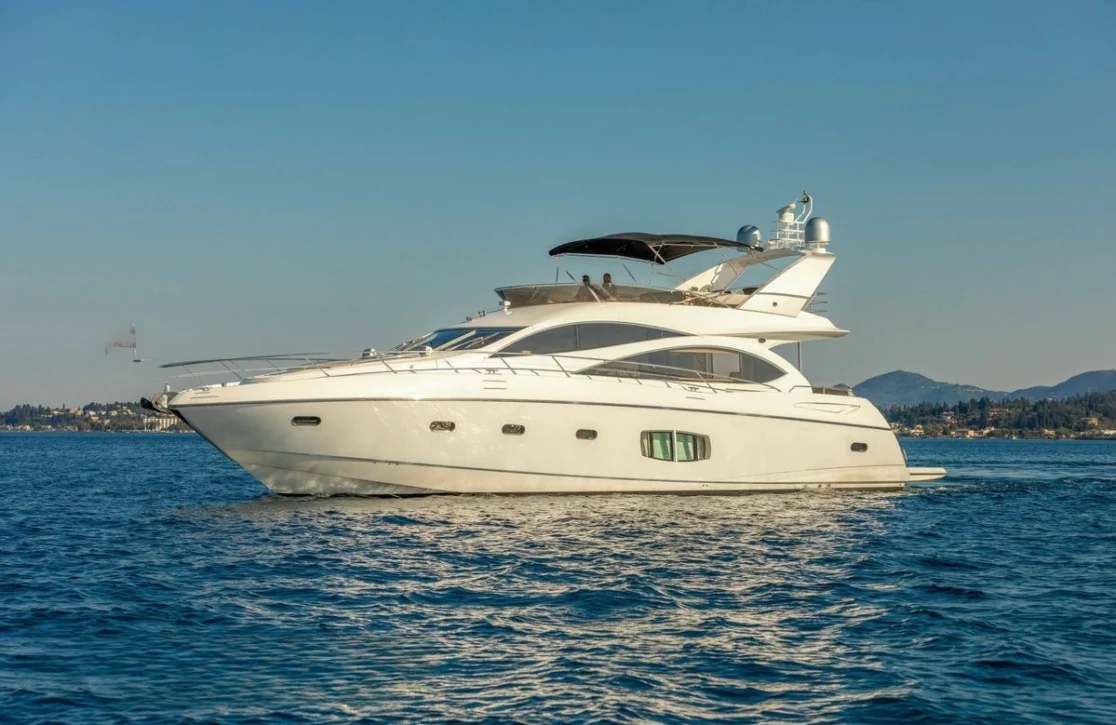 An image of Shine yacht